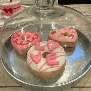 New! Pack of 3 Love and Heart Donuts
